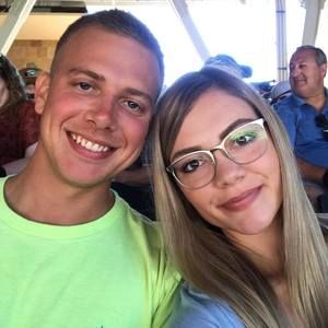 Meet your Posher, Taylor